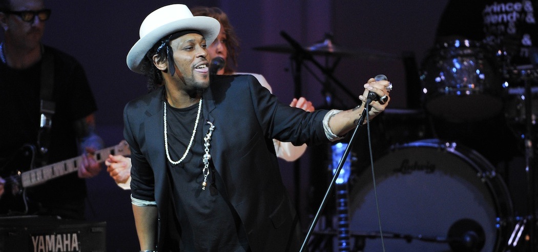D'Angelo performing at &quot;The Music of Prince&quot; at Carnegie Hall in 2013. (Evan Agostini/Invision/AP)