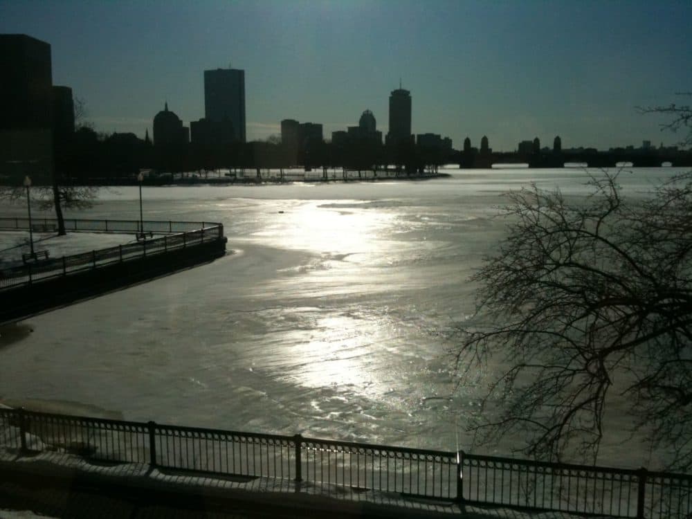 That Dirty Water You Love Isn't Frozen Solid: Don't Walk On The Charles  River, Police Warn