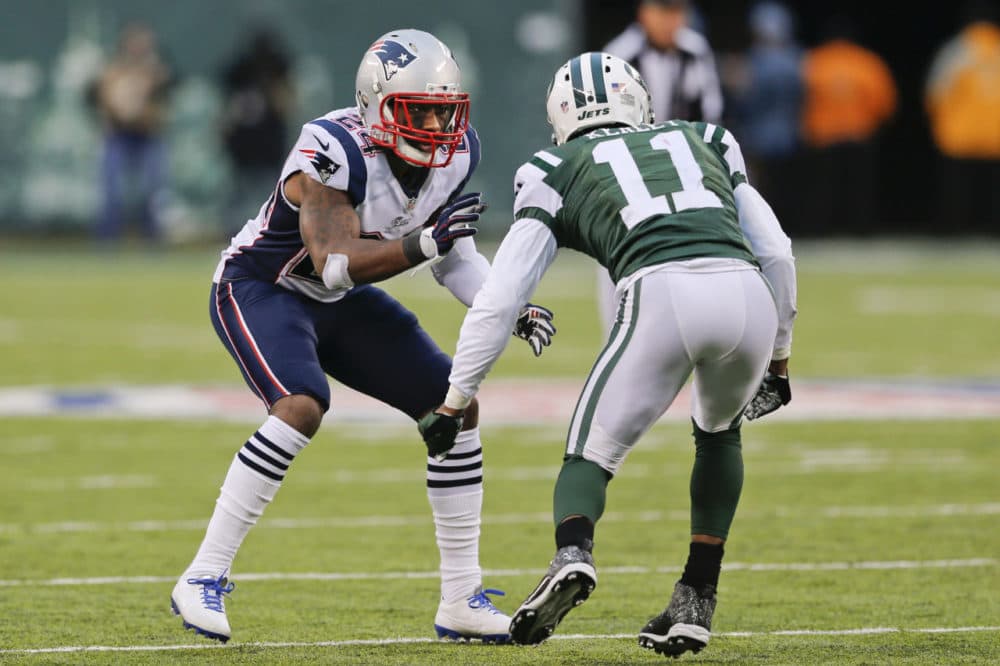 Agents: Patriots Cornerback Darrelle Revis Returns To Jets