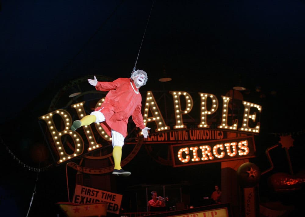 Barry Lubin, as &quot; Grandma,&quot; performs in the Big Apple Circus at City Hall Plaza in Boston Thursday. (Chitose Suzuki/AP)
