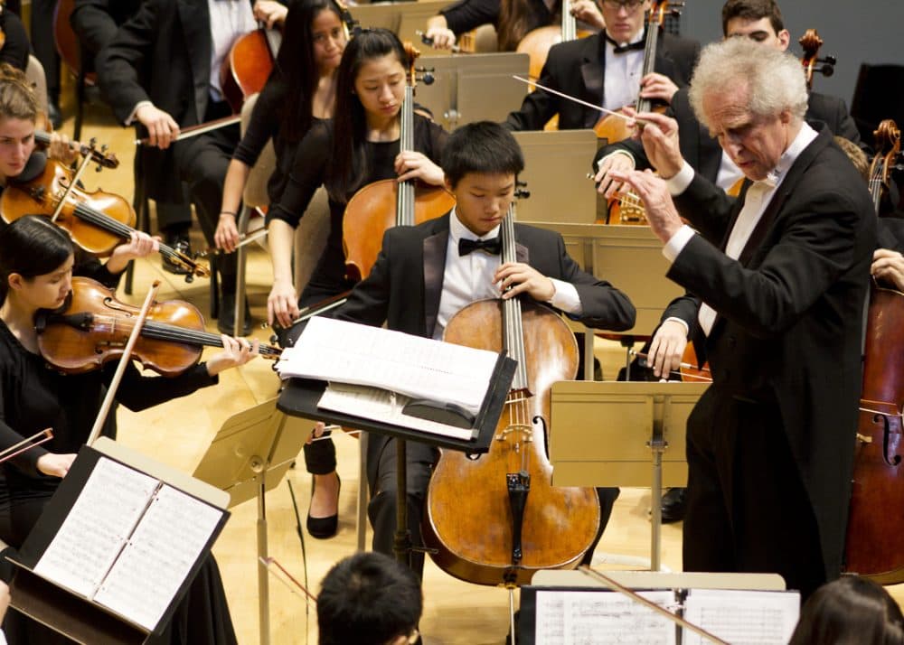 Ben Zander conducts the Boston Philharmonic Youth Orchestra. (Courtesy BPYO)