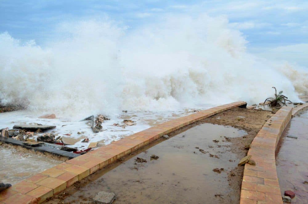 Tropical Cyclone Chapala batters Mukalla, Yemen, on Monday, Nov. 2, 2015.  The day before, the rare and rapidly intensifying cyclone killed one person and injured nine Sunday on the remote Yemeni island of Socotra as it moved toward the Yemeni mainland, local security officials said. (Mohammed Bazahier/ AP Photo)