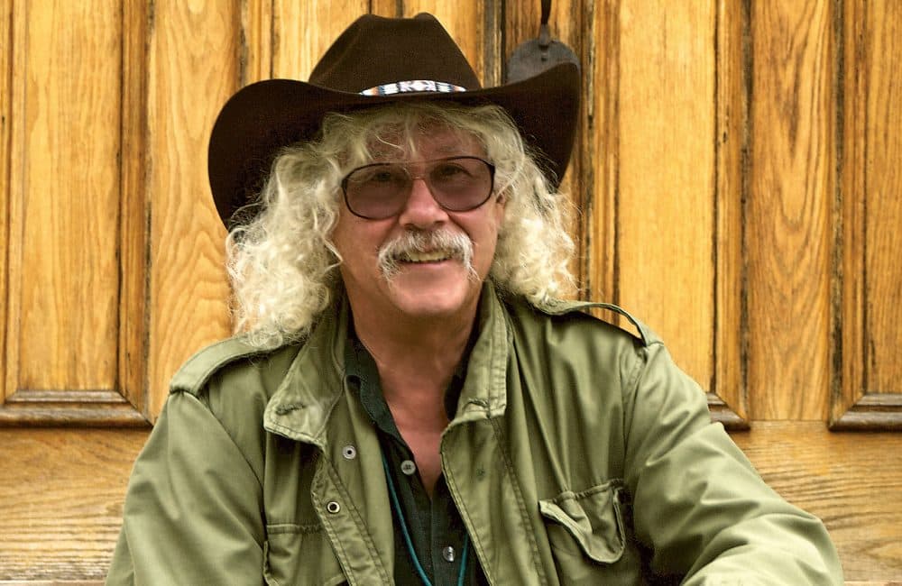 Arlo Guthrie's &quot;Alice's Restaurant Massacree,” now in its fifth decade, is being commemorated in a nationwide concert tour and Thanksgiving Day PBS television special. (Rainey Hall)