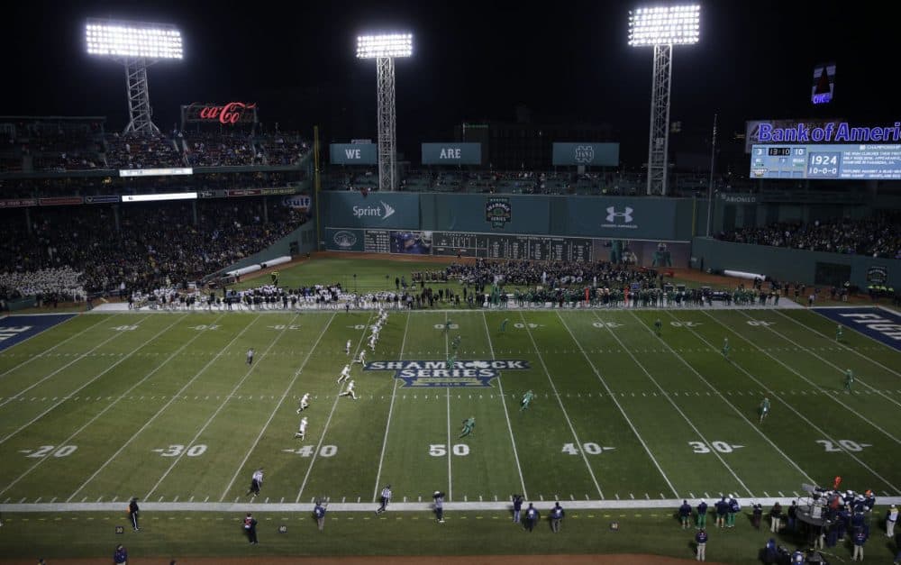 Boston College and Notre Dame played a football game at Fenway Park in 2015. The ballpark will host a bowl game for the first time on Dec. 29. (Charles Krupa/AP)