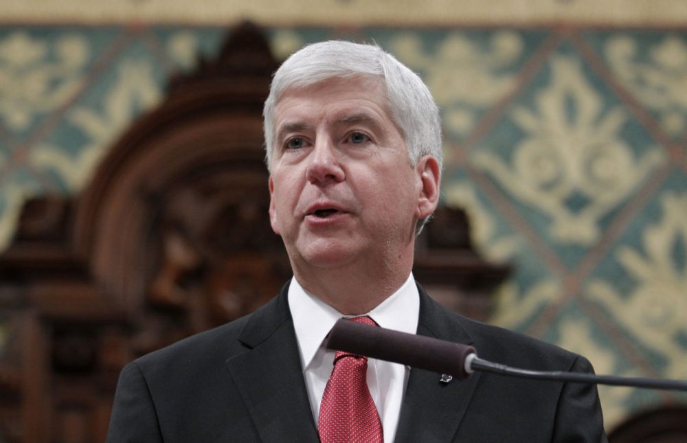 Michigan Gov. Rick Snyder delivers his State of the State address to a joint session of the House and Senate, Tuesday, Jan. 19, 2016, at the state Capitol in Lansing, Michigan. (Al Goldis/AP)
