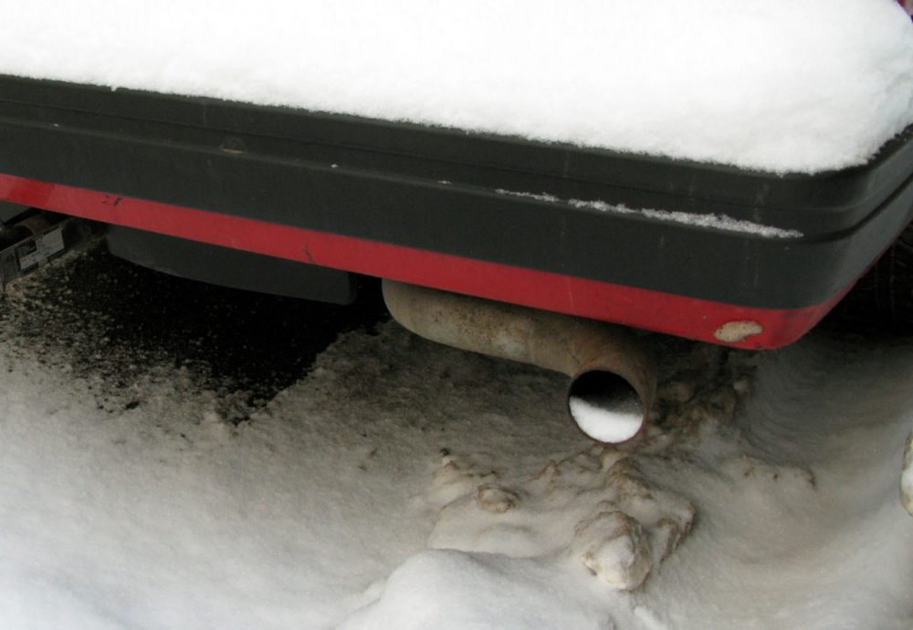 A blocked tailpipe can lead to carbon monoxide poisoning. (Paul Frankenstein/Flickr)