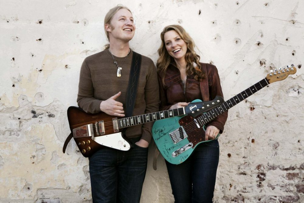 Derek Trucks and Susan Tedeschi had successful separate music careers before they formed Tedeschi Trucks Band. (tedeschitrucksband.com)