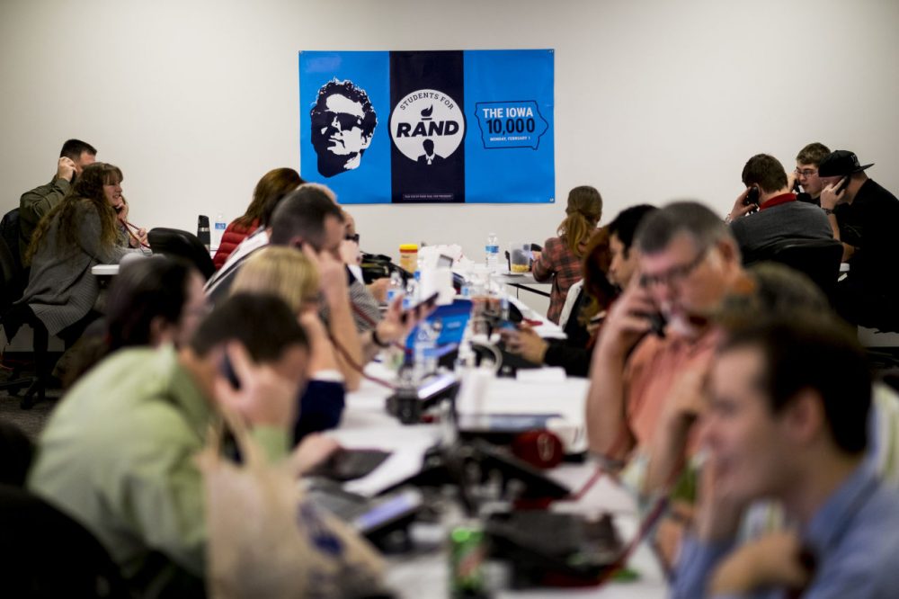 Rand Paul volunteers operate the phone banks at Paul's Des Moines headquarters on February 1, 2016 in Des Moines, Iowa. Paul dropped out of the race on Feb. 3, one day after the caucuses. (Pete Marovich/Getty Images)