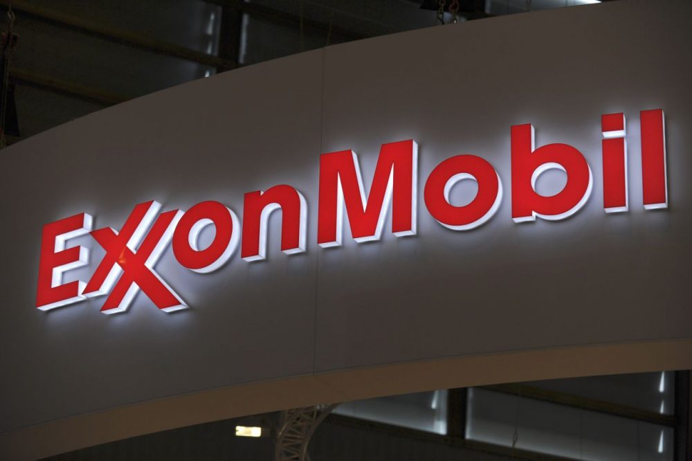A picture shows the logo of US oil and gas giant ExxonMobil during the World Gas Conference exhibition in Paris on June 2, 2015. AFP PHOTO / ERIC PIERMONT        (Photo credit should read ERIC PIERMONT/AFP/Getty Images)