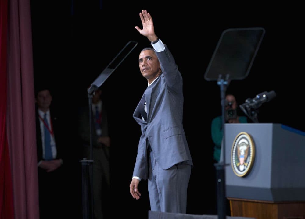 President Barack Obama waves to members of the audience after speaking at El Gran Teatro de Havana, Tuesday, March 22, 2016, in Havana, Cuba. (AP Photo/Pablo Martinez Monsivais)