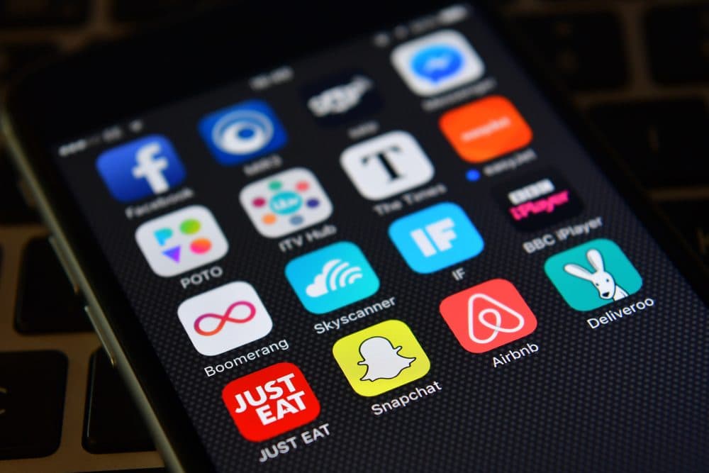 New data from analytics company comScore shows that during a three-month span between April and June, 49 percent of U.S. smartphone users did not download any apps during each month. (Carl Court/Getty Images)