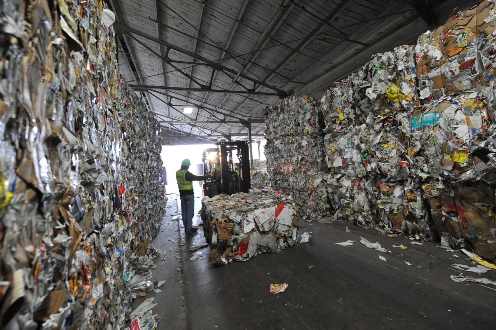 As online retailers like Amazon continue to grow, companies like Waste Management -- the largest disposal company in the U.S. -- have to adapt. (Courtesy Waste Management)