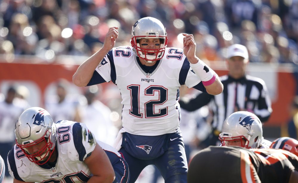 New England Patriots quarterback Tom Brady shouts at the line in the second half of Sunday's game against the Cleveland Browns. (Ron Schwane/AP)