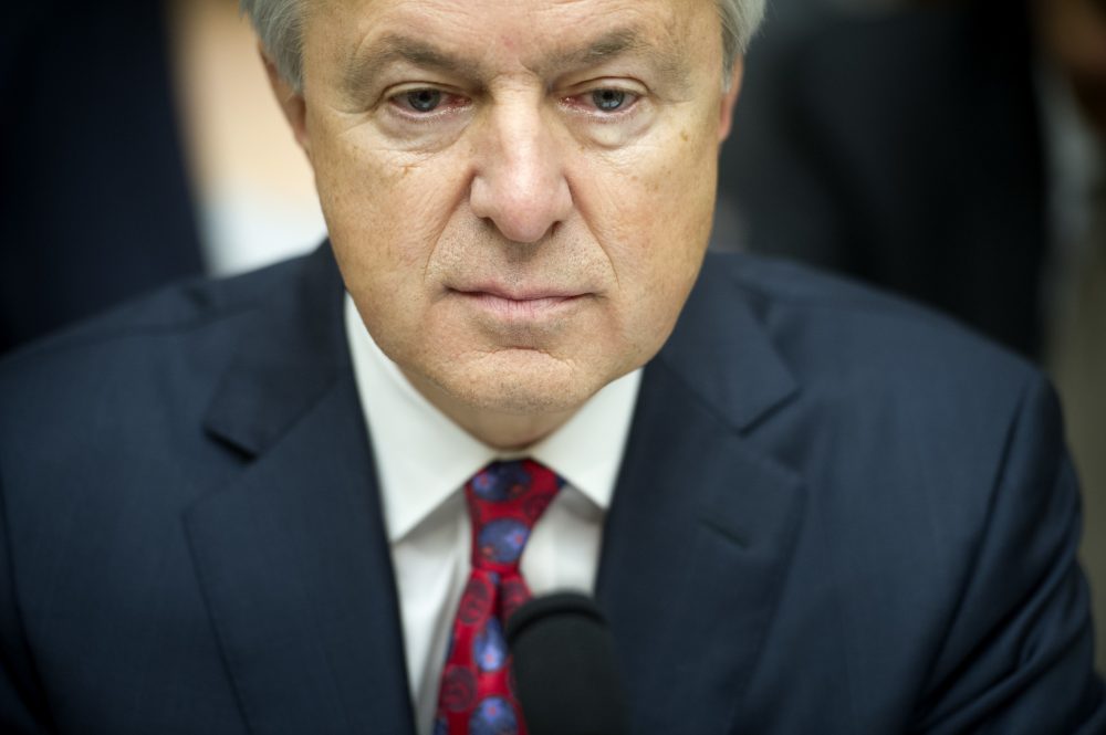 Now former Wells Fargo CEO John Stumpf testifies on Capitol Hill in Washington, before the House Financial Services Committee investigating Wells Fargo's opening of unauthorized customer accounts, on Sept. 29, 2016. (Cliff Owen/AP)