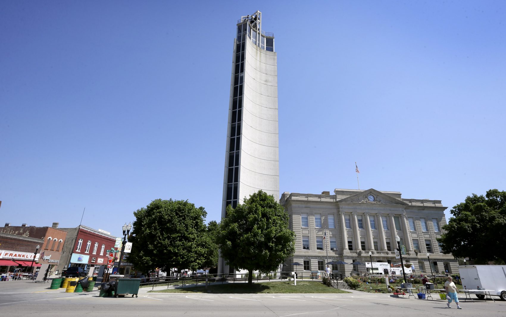 The Mahanay Memorial Carillon Tower is seen next to the Greene County Courthouse, Friday, June 10, 2016, in Jefferson, Iowa. (Charlie Neibergall/AP)