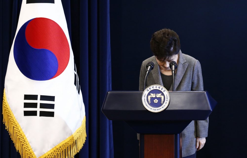 South Korean President Park Geun Hye bows during her address to the nation at the presidential Blue House in Seoul, Tuesday, Nov. 29, 2016. (Pool Photo via AP)