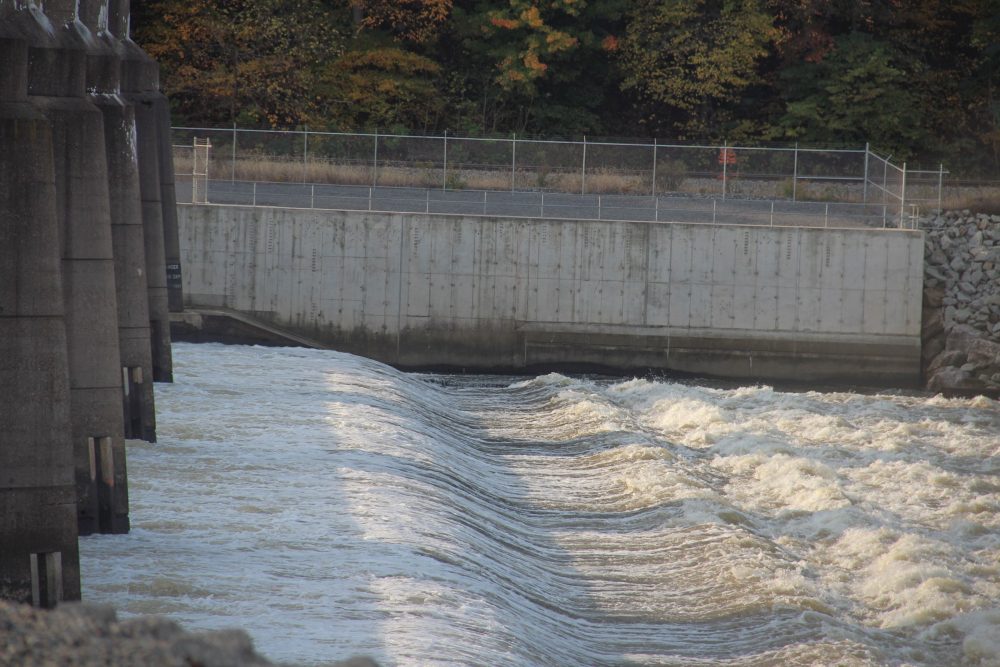 To Rye Development’s Paul Jacob, the waters flowing over the Emsworth dam just west of Pittsburgh represent an untapped source of renewable energy for the region. (Reid Frazier/Allegheny Front)