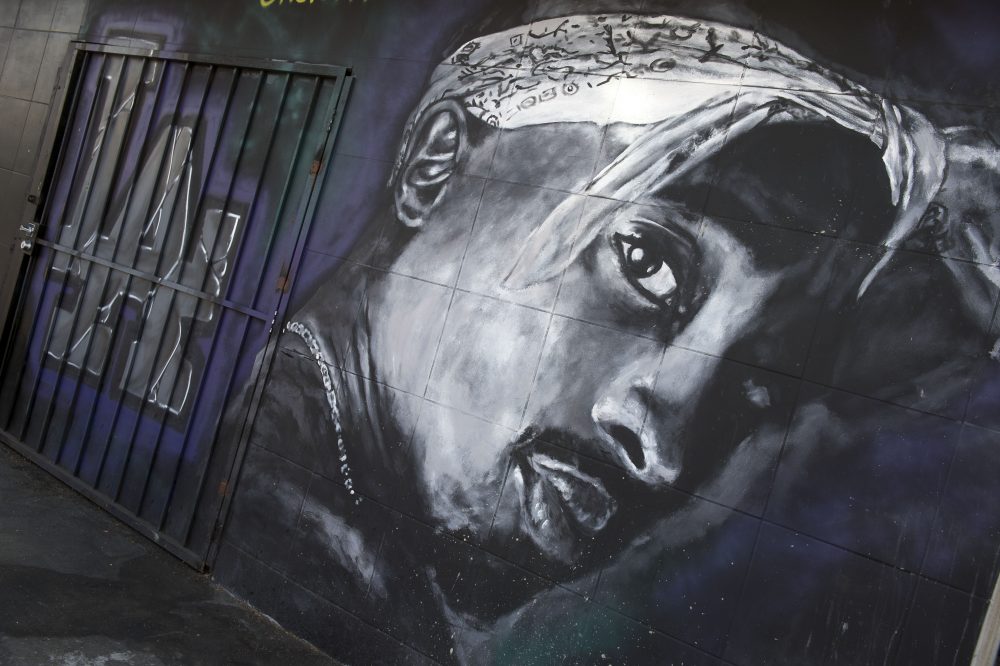 A mural dedicated to rapper Tupac Shakur in Los Angeles. (Valerie Macon/AFP/Getty Images)