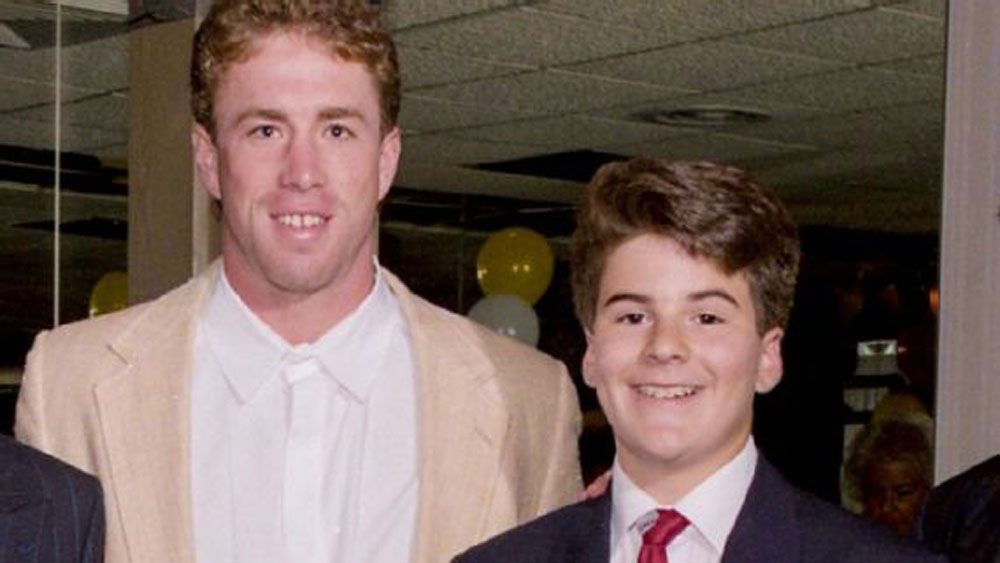 ESPN's Darren Rovell (right) and future Hall of Famer Jeff Bagwell pose at Rovell's bar mitzvah in 1991. (Fred Marcus Studios)