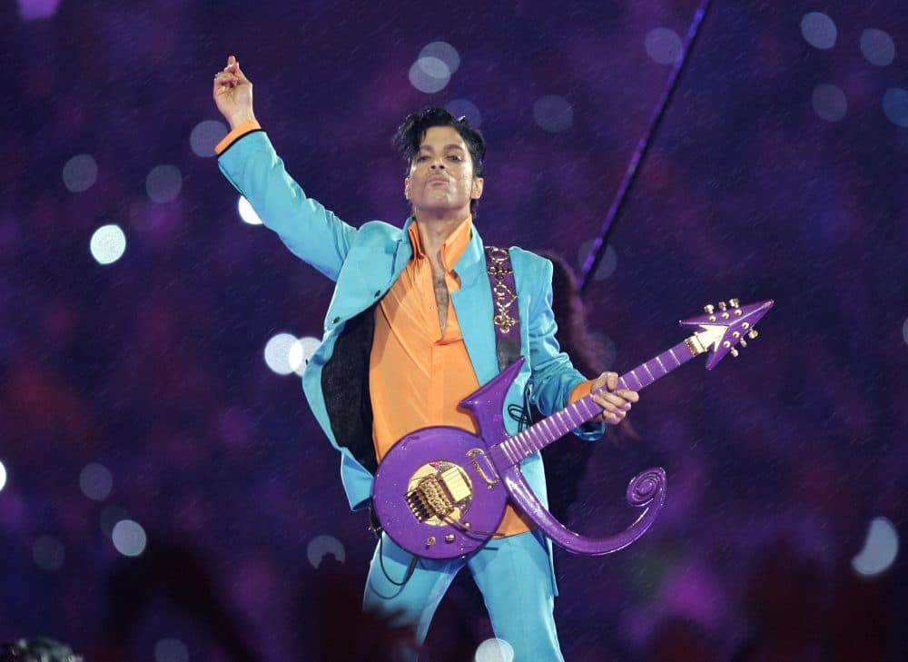 Pop artist Prince was a known sports fan. (Chris O'Meara/AP)