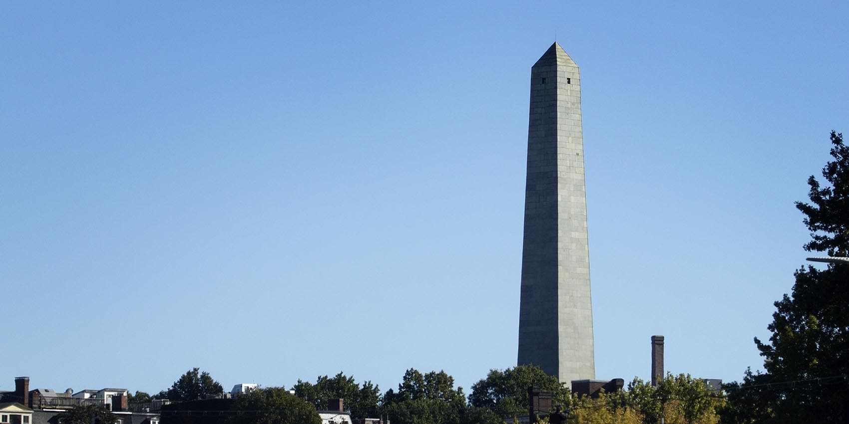 A view of Bunker Hill Monument in Charlestown (Robin Lubbock/WBUR)
