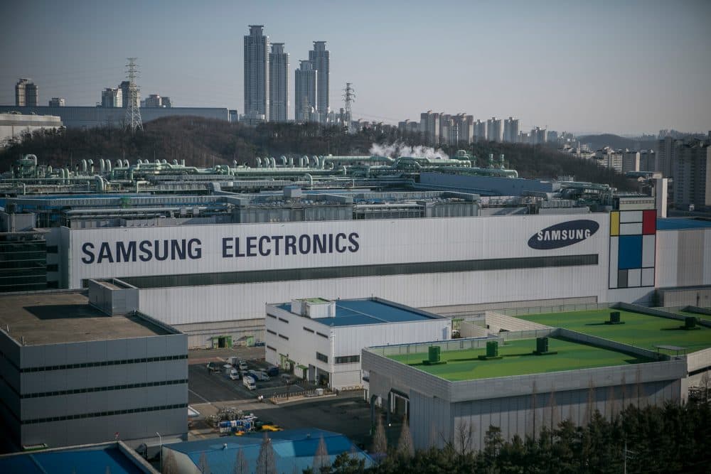 Samsung Electronic's semiconductor factory on March 2, 2017, in Hwaseong, South Korea. (Jean Chung/Getty Images)