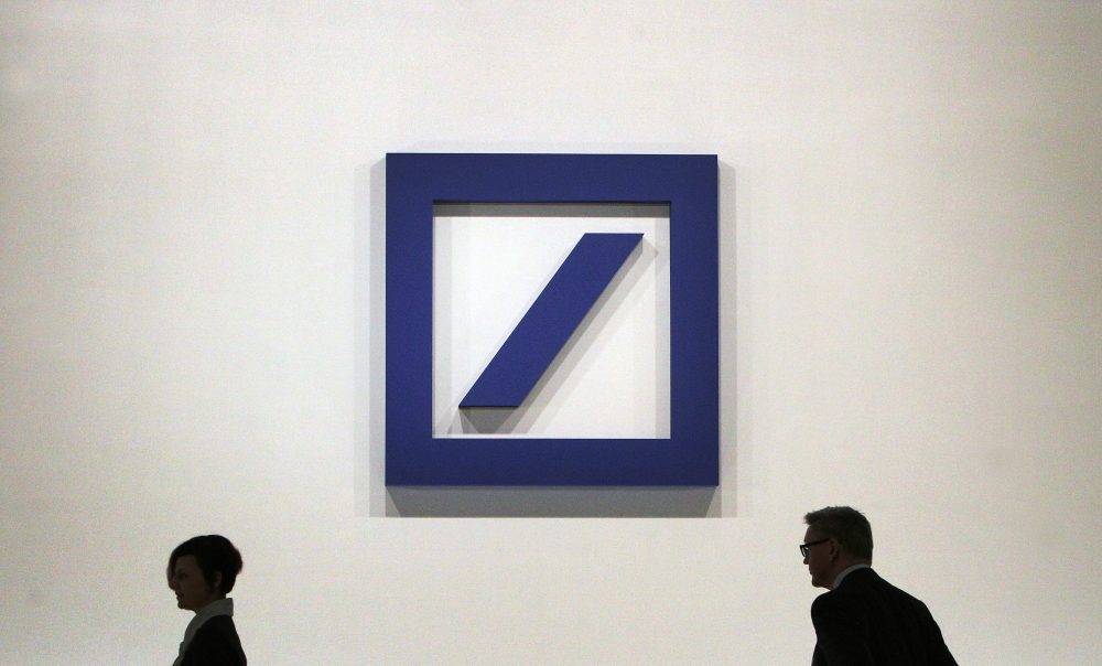 The logo of the German company Deutsche Bank in Frankfurt, Germany, on May 18, 2017. (Daniel Roland/AFP/Getty Images)