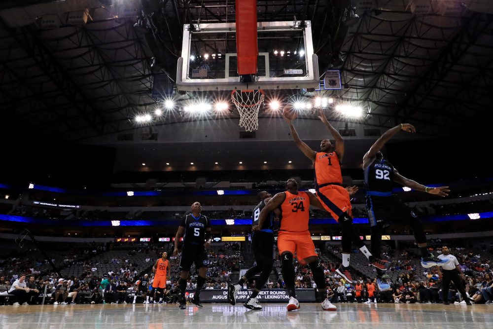DerMarr Johnson of 3s Company attempts a shot while being guarded by Deshawn Stevenson of Power during week six of the Big3 three-on-three basketball league at American Airlines Center on July 30, 2017 in Dallas. (Ronald Martinez/BIG3/Getty Images)