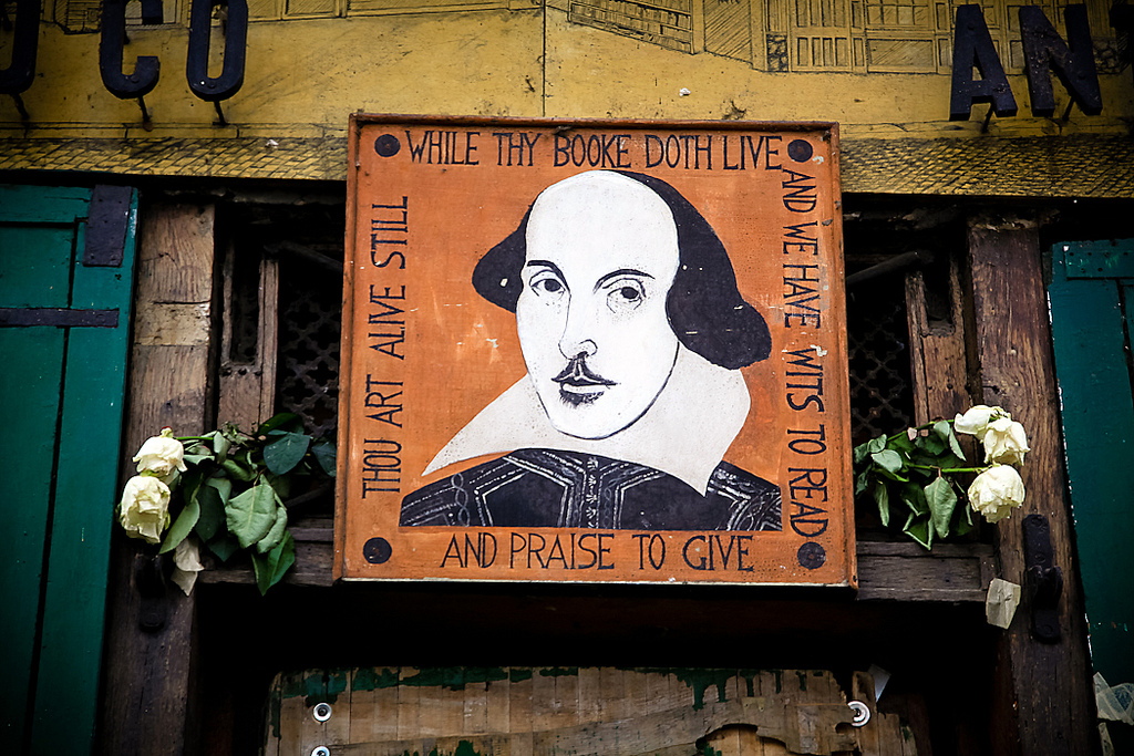 An image of William Shakespeare outside of the Shakespeare and Company bookstore in Paris. (vic xia/Flickr)
