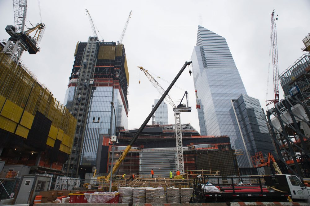Construction cranes tower over the large-scale redevelopment program, Hudson Yards, on Feb. 7, 2017 in New York. (Don Emmert/AFP/Getty Images)