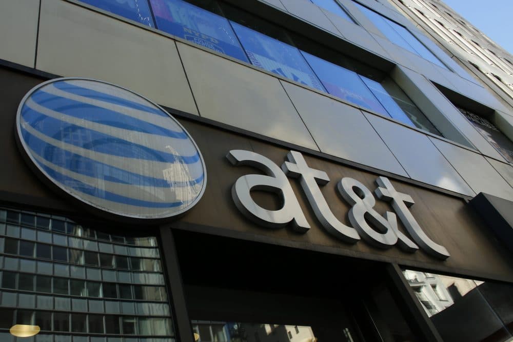 An AT&T store is seen on Fifth Avenue in New York on Oct. 23, 2016. (Kena Betancur/AFP/Getty Images)