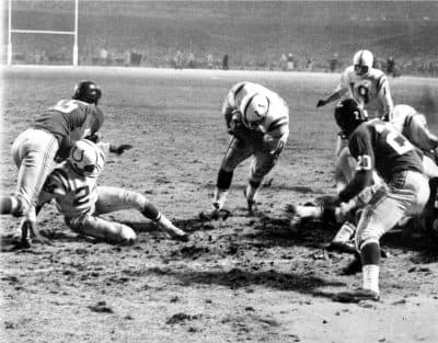 Howard Peretz ranks &quot;The Greatest Game Ever Played,&quot; between the Baltimore Colts and the New York Giants in 1958, at No. 4 among &quot;Greatest NFL Finishes.&quot; It was a sports &quot;miracle&quot; he was there to witness. (AP Photo)