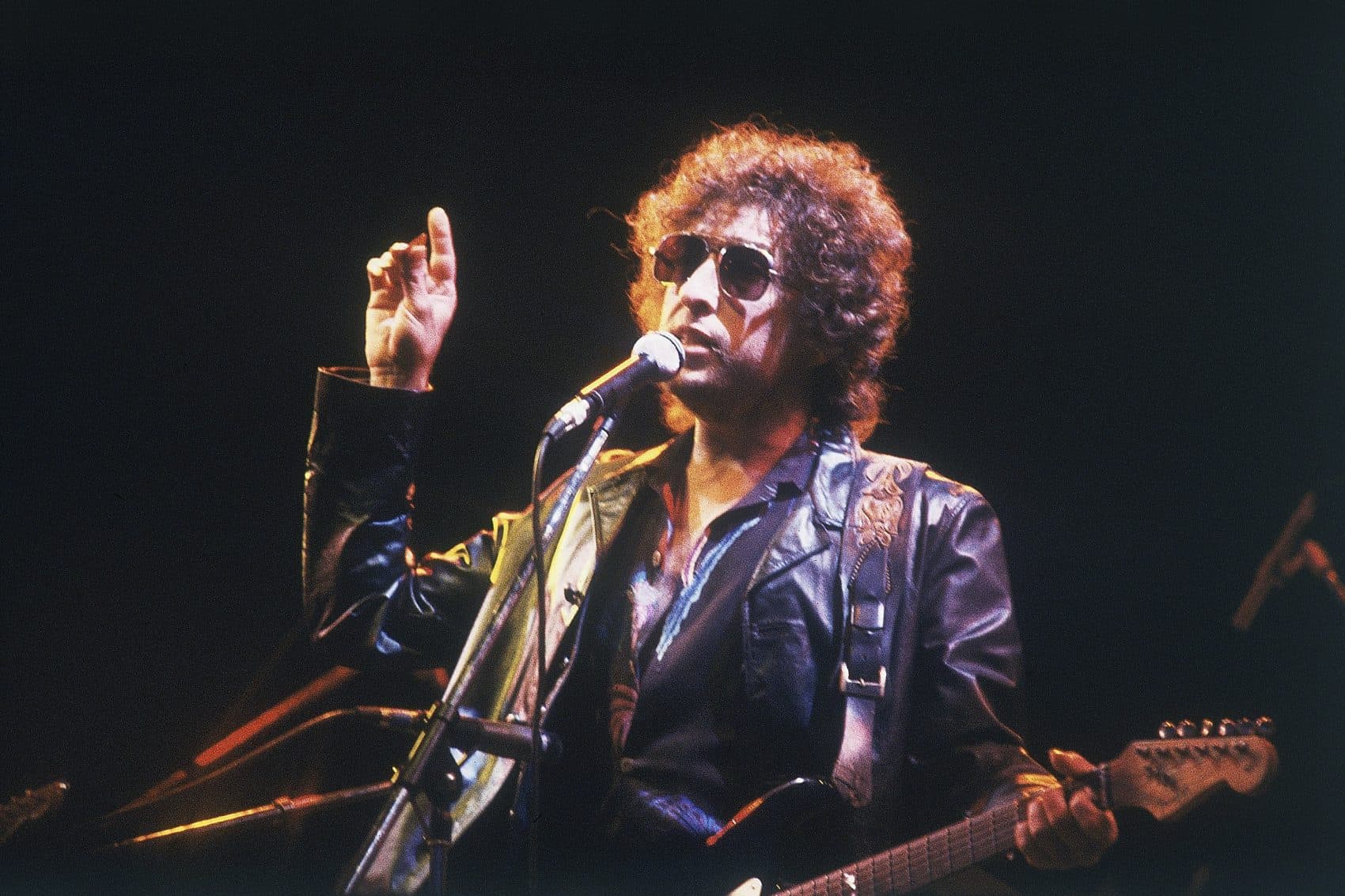 Bob Dylan performs at the Olympic Stadium in Colombes, France, before an estimated 40,000 fans, June 23, 1981. (AP)