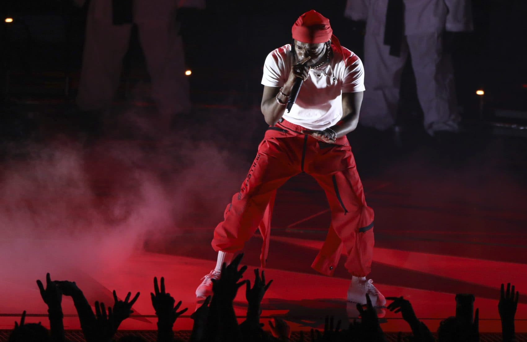 Kendrick Lamar performs at the MTV Video Music Awards in August 2017. (Matt Sayles/Invision/AP)