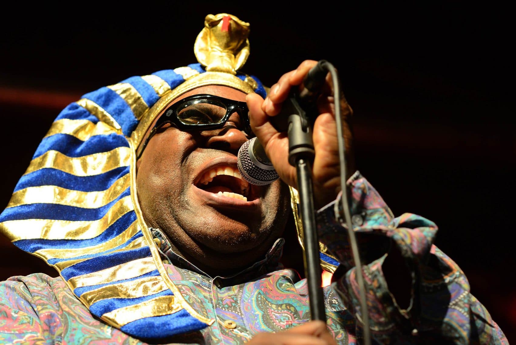 Barrence Whitfield performing. (Courtesy J.A. Areta Goñi)