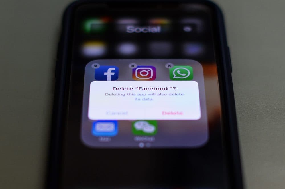 Apps for Facebook, Instagram, Twitter and other social networks on a smartphone. (Chandan Khanna/AFP/Getty Images)
