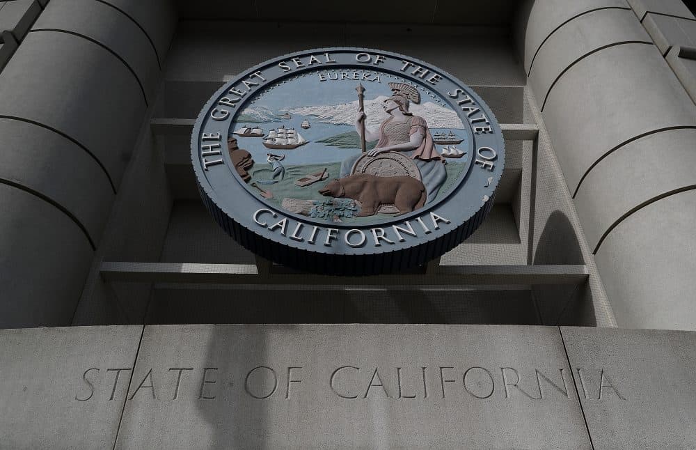 The seal of the state of California is displayed on the front of a California State building on Nov. 22, 2016 in San Francisco. (Justin Sullivan/Getty Images)