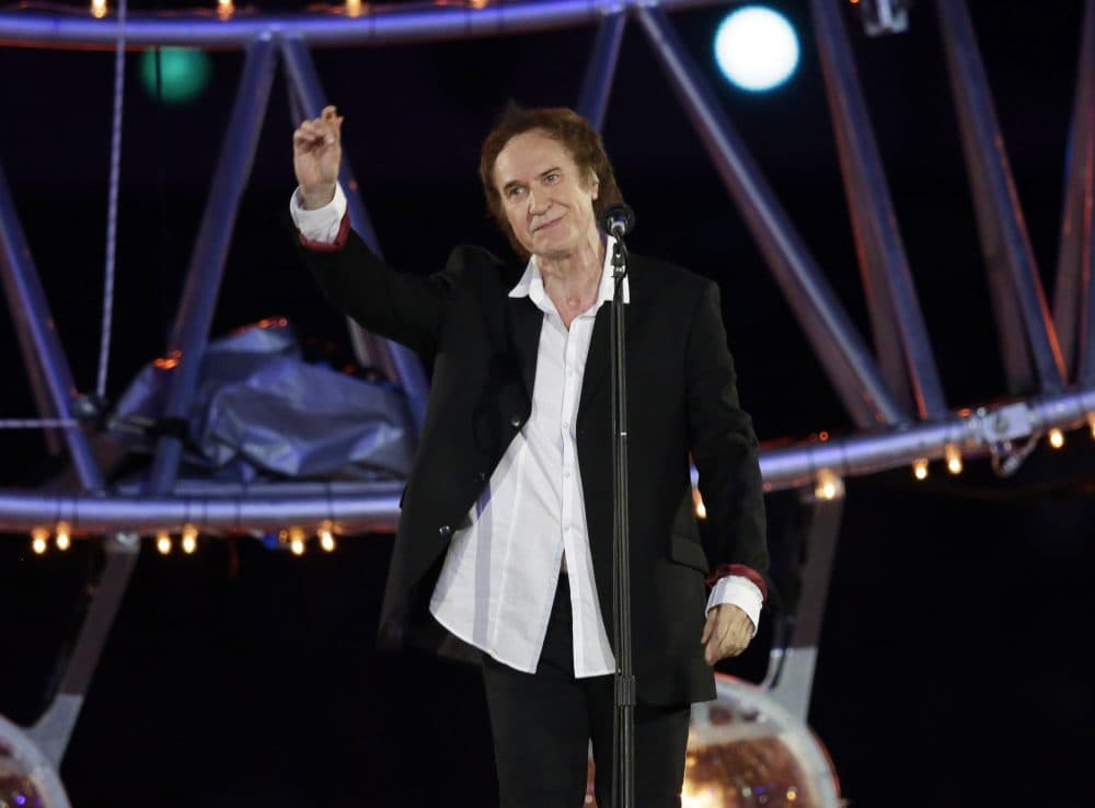 Ray Davies singing &quot;Waterloo Sunset&quot;, during the Closing Ceremony at the 2012 Summer Olympics in London. (Charlie Riedel/AP)