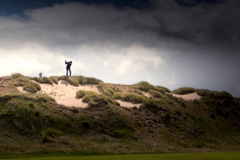 Pitching from the Highland dunes. (Kevin Kirk, Recounter Photography)