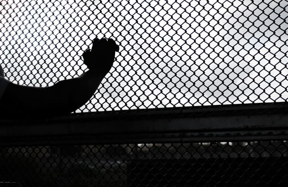 A Cuban man seeking asylum waits along the border bridge after being denied into the Texas city of Brownsville, on June 22, 2018. (Spencer Platt/Getty Images)