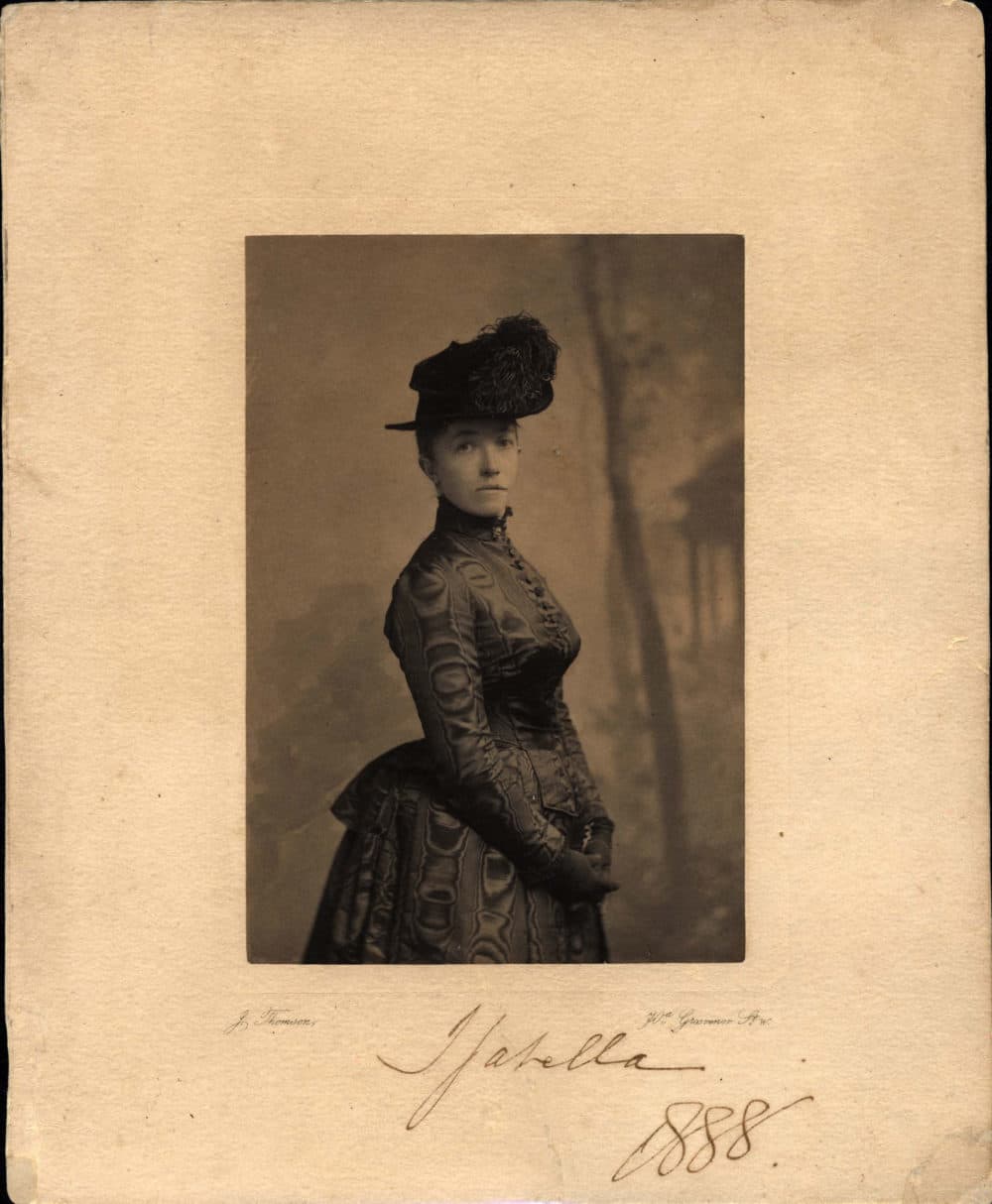 Isabella Stewart Gardner in a 1888 photograph. (Courtesy Isabella Stewart Gardner Museum)