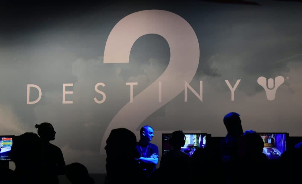 Gaming fans play &quot;Destiny 2&quot; at E3 2017 in Los Angeles. (Frederic J. Brown/AFP/Getty Images)