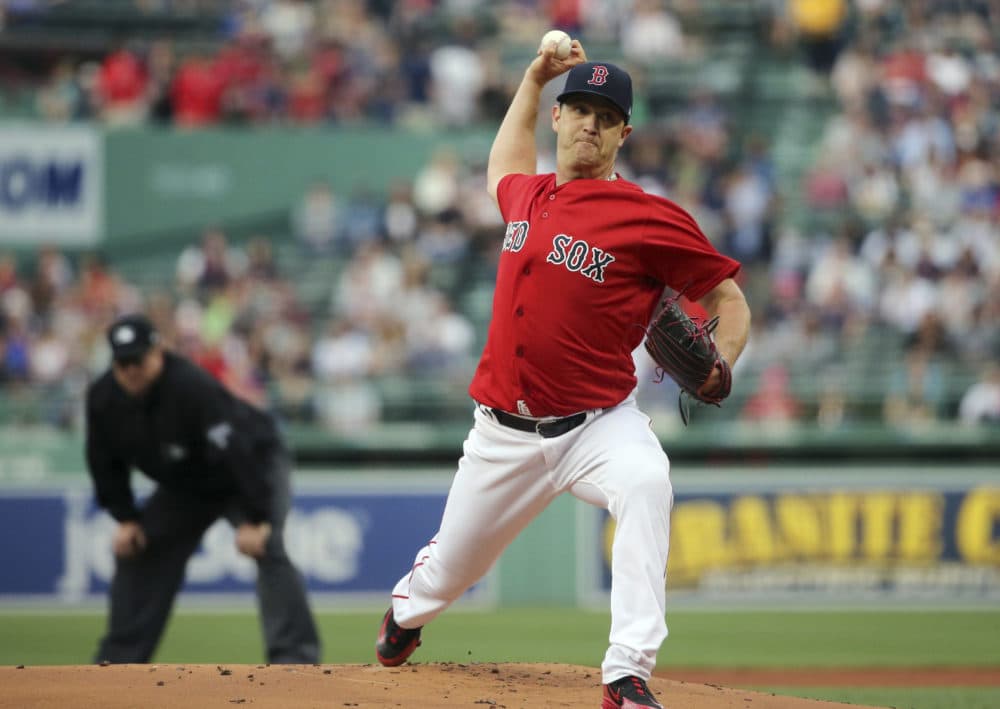 Boston Red Sox pitcher Steven Wright (Elise Amendola/AP)
