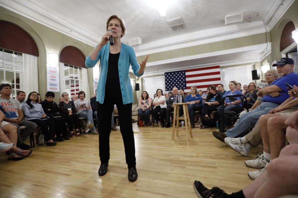Democratic presidential candidate Sen. Elizabeth Warren speaks to local residents during a meet and greet on May 26 in Ottumwa, Iowa.(Charlie Neibergall/AP)