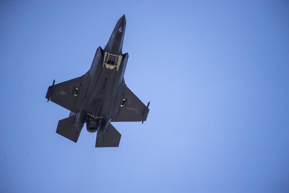 An F-35 fighter plane flies over the White House on June 12, 2019. (Eric Baradat/AFP/Getty Images)