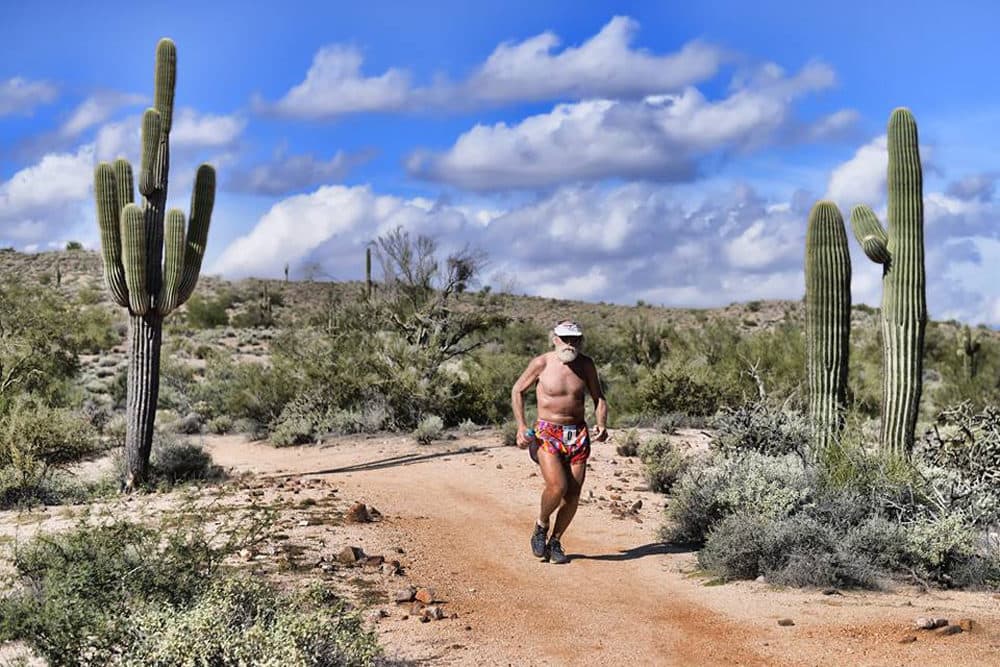 Gordon Ainsleigh on the trail. (Jeffrey Genova)