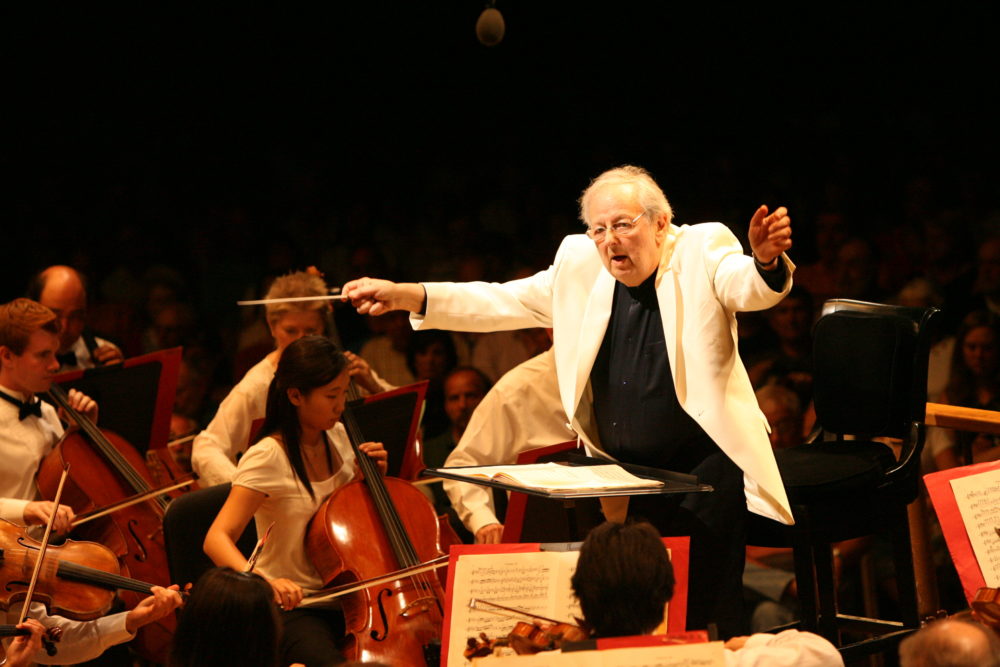 Andre Previn conducts the BSO at Tanglewood. (Courtesy Hilary Scott)