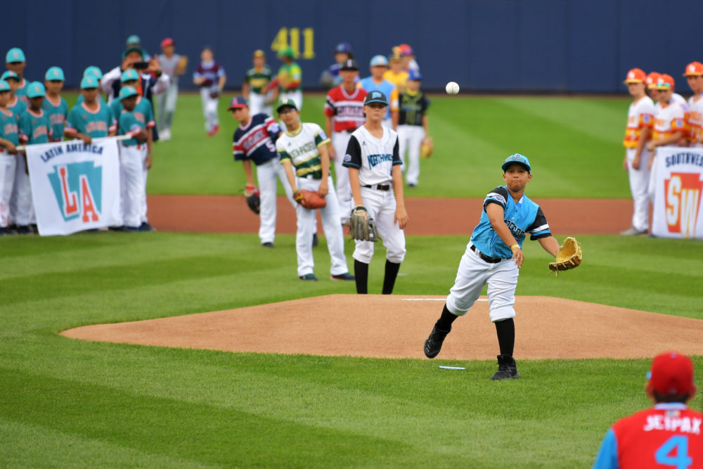 The ceremonial first pitch during the 2019 MLB Little League Classic. (Drew Hallowell/Getty Images)