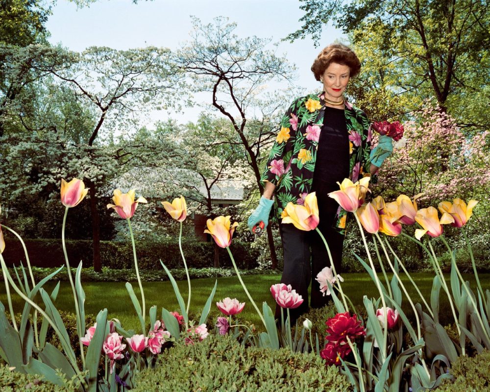 Sage Sohier, &quot;Mum in her garden, Washington D.C.,&quot; 2003. (Courtesy of the artist)