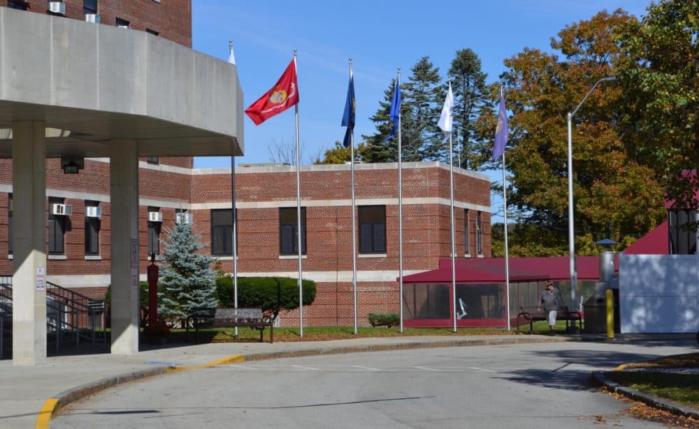 The Veterans Affairs Medical Center in Manchester, New Hampshire. (Thomas Fearon/NHPR)